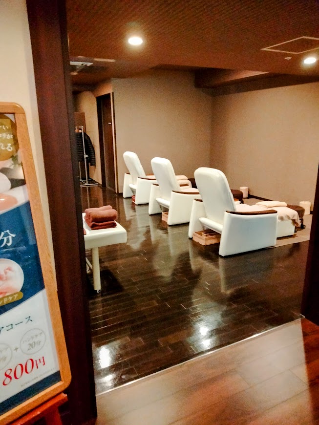 新千歳空港温泉 マッサージ室
