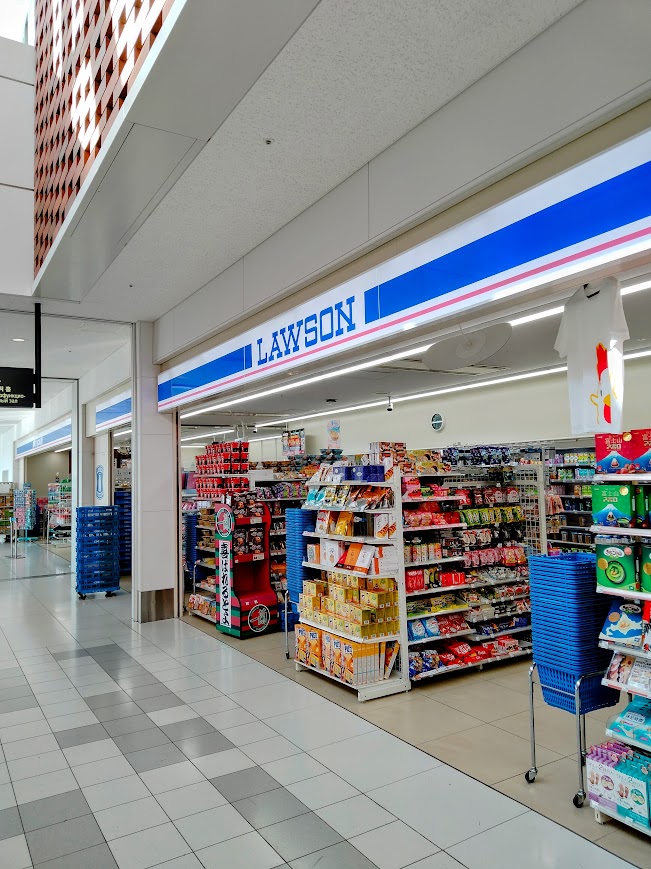 新千歳空港　国際線ターミナル　ローソン店舗